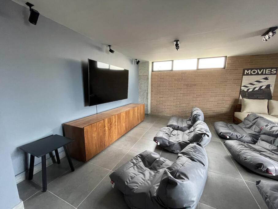 Depa Boho Al Sur Pet Friendly Piscina Gym Sala De Cine Daire Guadalajara Dış mekan fotoğraf